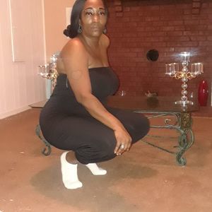 Meet your Posher, Nina